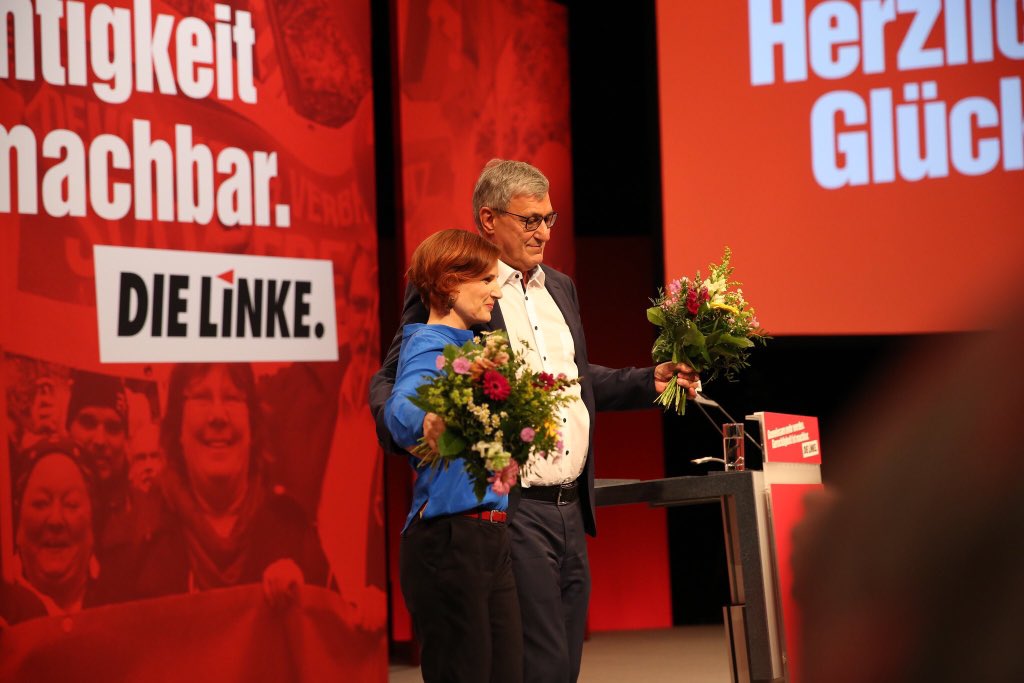 Katina_Schubert's tweet photo. Herzlichen Glückwunsch zur Wiederwahl @katjakipping und @b_riexinger . Und weiter geht’s 😀 @dieLinke https://t.co/KM0GhmyEn3