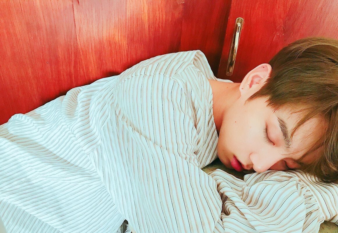 ago_050323's tweet image. アカウント消えちゃったので、タグします！

🐰グクよりall

🐰05line

🐰名古屋army

🐰同ペン🙆‍♀️他ペン🙆‍♀️

🐰どんどん絡んでください！

 #ARMYと繋がりたい 
#ARMYさんスルー禁止  
 #armyさんRTしてくれたらフォローする