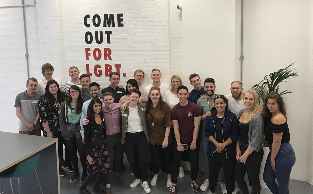 wypclub's tweet photo. We’ve had such a brilliant day at the @stonewalluk Young Leaders programme reunion. Our amazing delegates have been doing great things over the past six months to achieve LGBT equality at work. I feel so inspired! 😊👏🏽🙌🏽🏳️‍🌈 https://t.co/QprKmVaAHn