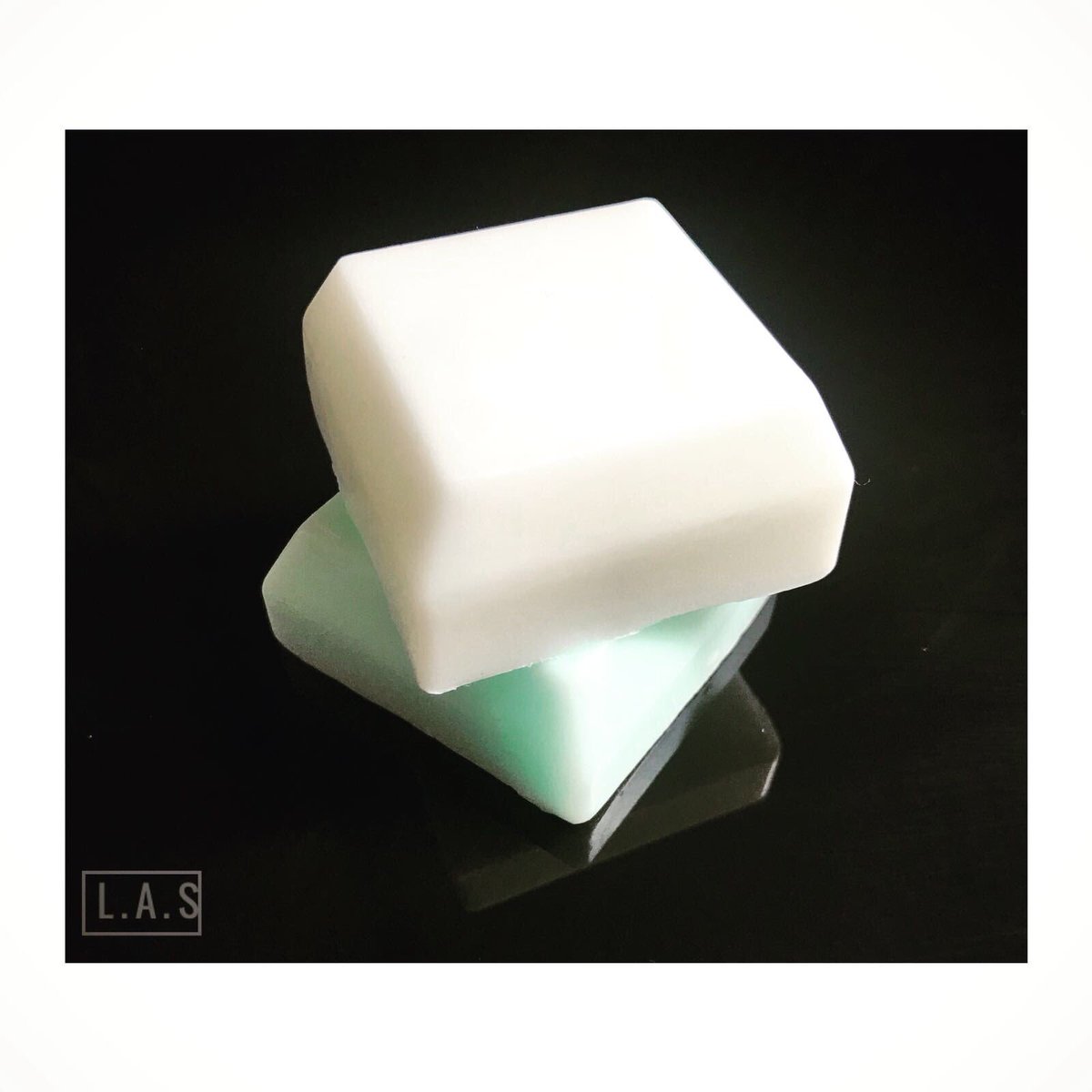LolaArteSana's tweet photo. 🌿Nueva imagen 🌿Nuevos retos 🌿Nuevos mercados 🌿
#las 💗🌿
#lolaartesana 🌸
#jabonesartesanales 🌾
#pielsana🌟
#jabonnatural 🍃
#handmade 🤚 
#jabonesnaturales 
#soap 
#cosmeticanatural 🌿
#handmadesoap
#lassoap 💓
#naturalsoap https://t.co/LFMfOvWA6g