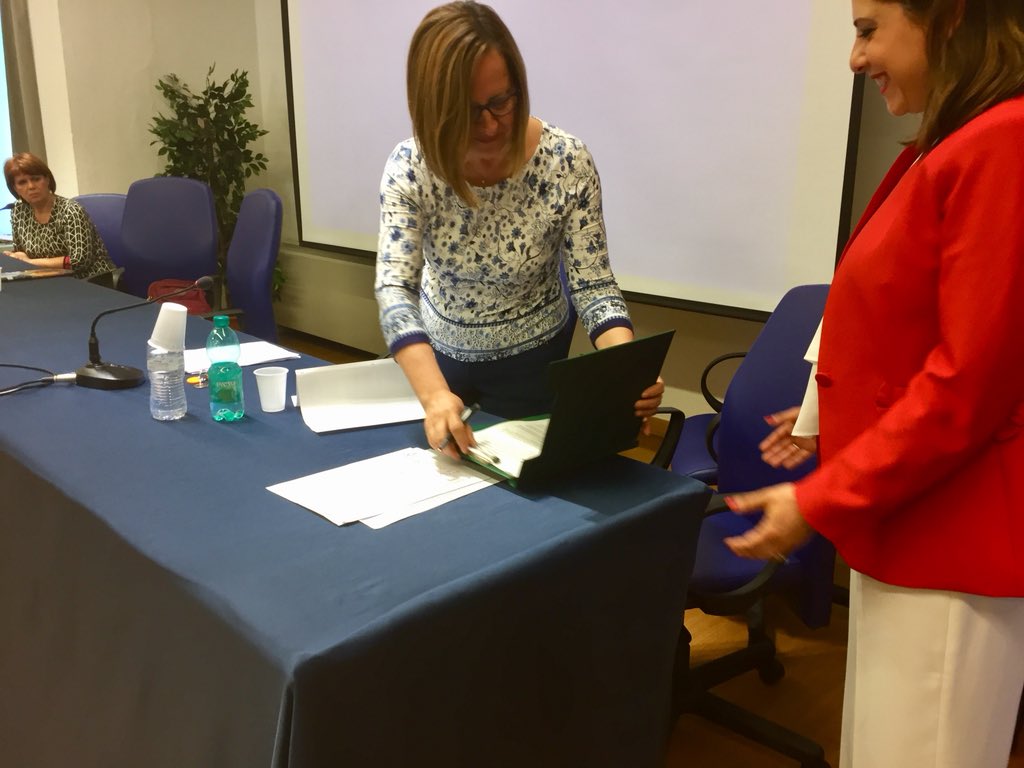 BccBasilicata's tweet photo. #25mo anno @aipd_pz insieme a @BccBasilicata . Rinnovata partnership con orgoglio e sincera gratitudine . Felici di continuare questo percorso. #CiSiamo #siamolucani, da sempre! https://t.co/SMlmf2qzz6