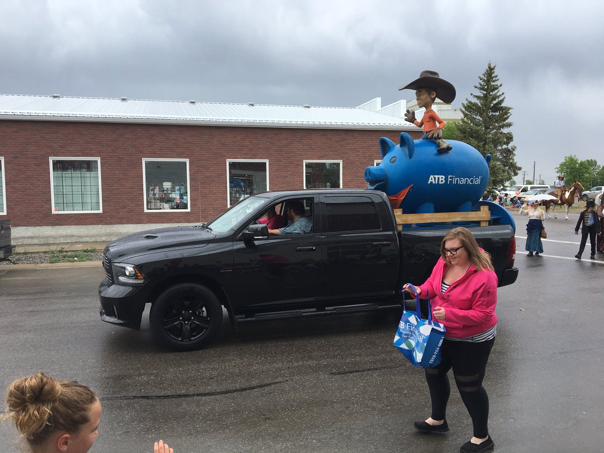 ATBwealth_'s tweet photo. Proud to be part of every community across our great province! This is how @atbfinancial rolls in Crossfield #peteknightdays https://t.co/kHF4PDE1XY