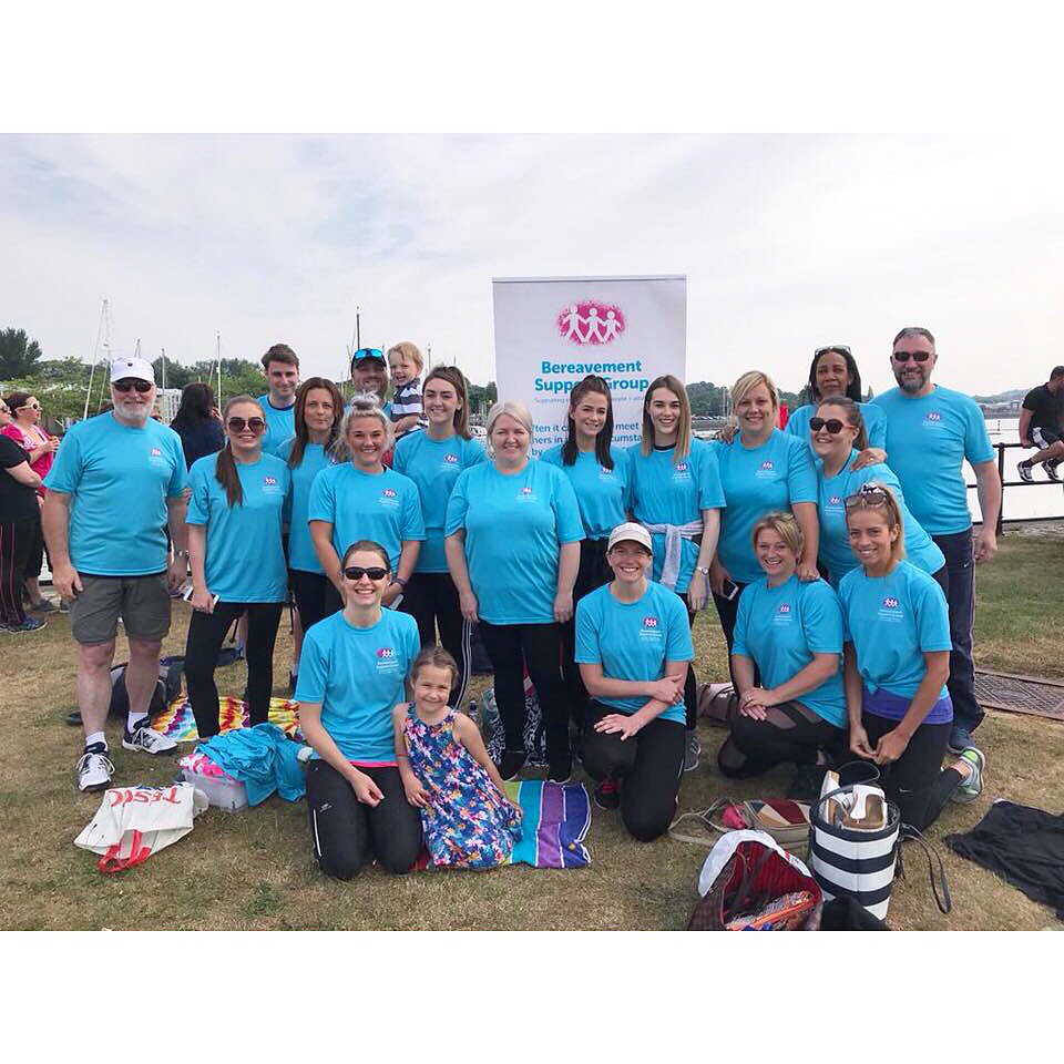 lauraparryy's tweet photo. We came SECOND (to last) 🤷🏽‍♀️😂 Fab day to raise awareness for @TheBereavement1 at the Dragon Boat Race at Preston Docks. See you again next year! 🚣🏼‍♀️🚣🏼‍♀️🚣🏼‍♀️ https://t.co/RFhseYvGgU