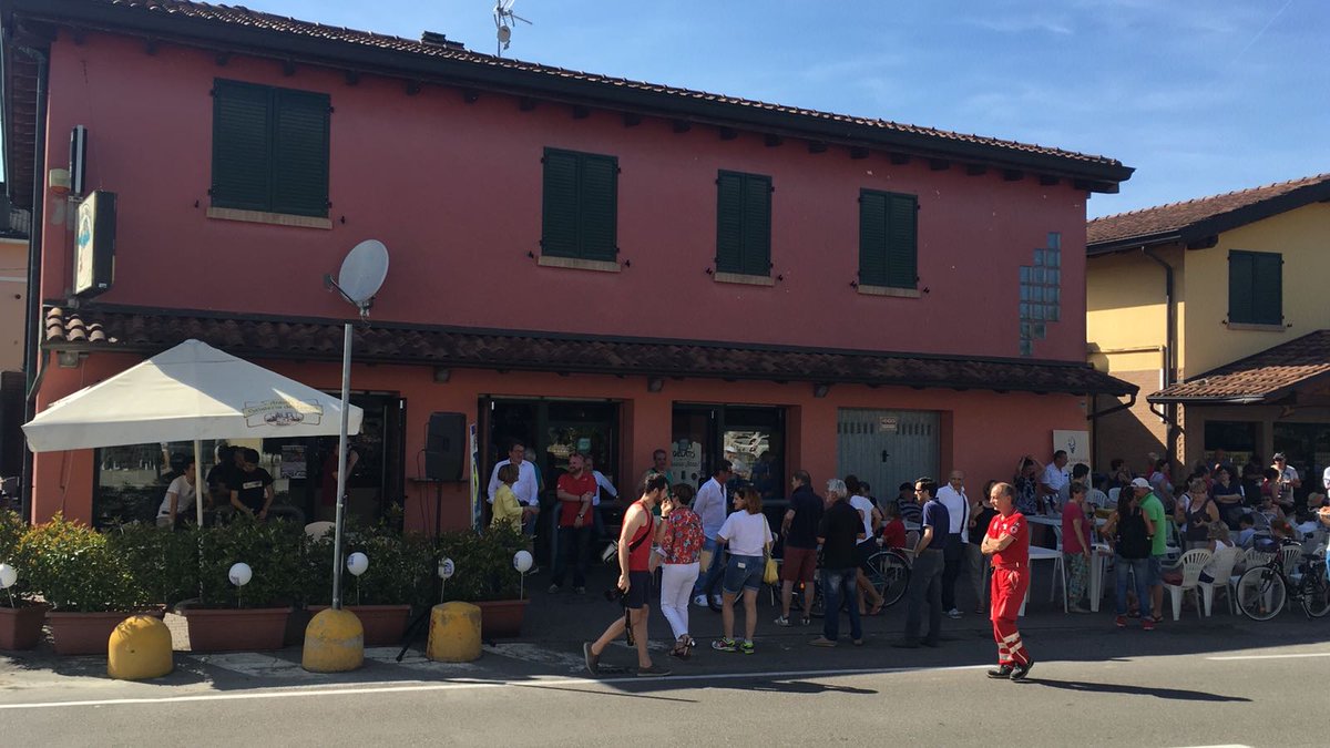 provinciamodena's tweet photo. Inaugurazione #ciclabile Bomporto-Casoni (Ravarino). #stradePROVMO @ModenaPM @ModenaToday @GCMuzzarelli @Carlino_Modena @gazzettamodena @trc_tv @RADIOBRUNO1 https://t.co/4b3qqW3r3s