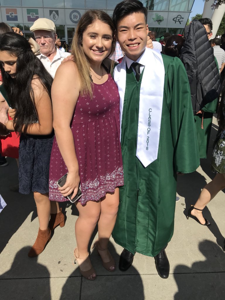 HarrisonNguyen9's tweet photo. We did it guys ? Our high school chapter is over, and we have finally succeed it that made us through. Now ! let begin the new chapter🎓 https://t.co/wuxzKDT86y