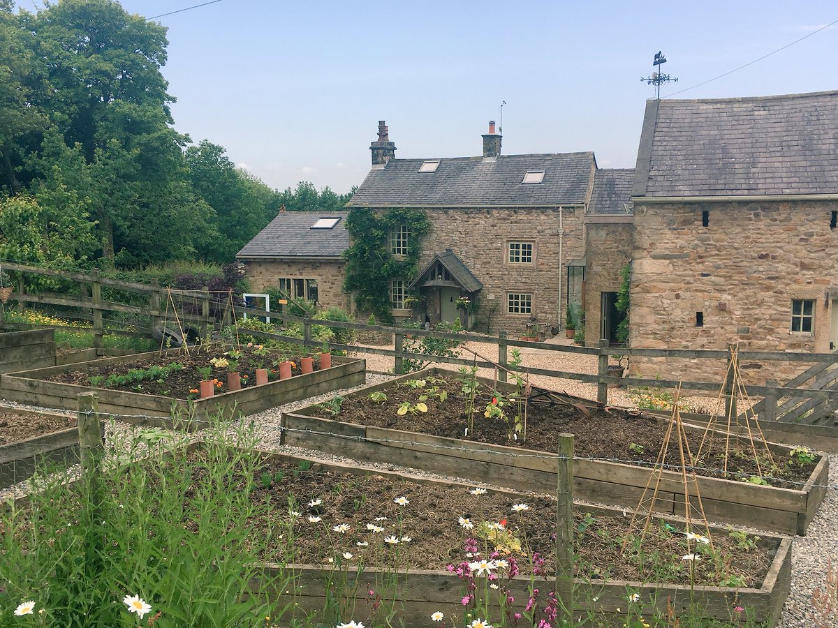 TracyBosanko's tweet photo. Giles Farm today - looking idyllic. A wildlife meadow, pond and spectacular views over the Ribble Valley. Thank you Kirsten and Phil Brown, you have created something very special. https://t.co/czt5r3Aiy1