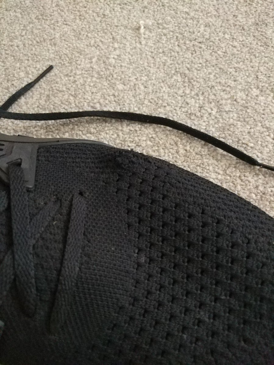 loob82's tweet photo. @ASICSUK worn probably 6 times and already ripping!  Not what you'd expect from a £100+ pair of running shoes! https://t.co/TIXPQlwCOO
