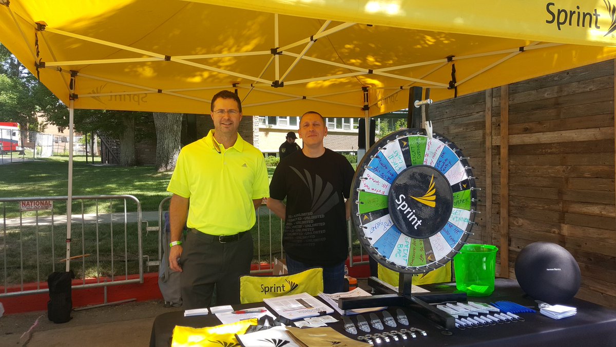 Sprint representing at #tasteoffortcollins #minisst #wearenw @CCTReeseDub @JamesLeeWC <a href="/cct_wireless/">CCT Wireless</a> <a href="/TasteofFoCo/">Taste of Ft Collins</a> <a href="/fortcollinsgov/">City of Fort Collins</a> come down and see us today