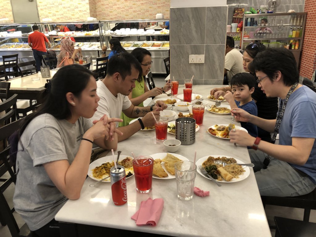 fairozee's tweet photo. RM20 Buffet Buka Puasa di Al-Mehran, Cyberjaya! RM10 utk kanak2. Menu makanan arab. Sedap dan berpatutan! Free flow drink. #cyberjaya #iftar #ramadhan #almehran #buffet #jomtry #puasa #bukapuasa https://t.co/3E9ibx0J2t