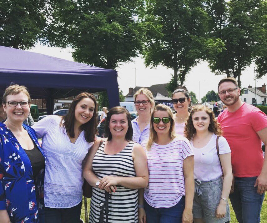 avenue_acapella's tweet photo. Lovely day at the RBH league of friends summer fete in Tilehurst. Cat was interviewed for the RBH hospital radio. Also got to practise  chasing cars for a wedding late in the month #smashedit

#tilehurst #acapella #summerfete #chasingcars #squadselfie #saycheese #hospitalradio https://t.co/yPxGcKpevf