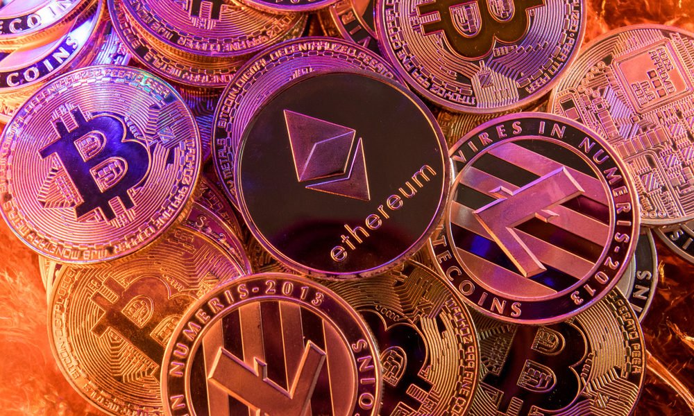 bitcoinagile's tweet photo. Crypto Roundup: #bitcoin Whales, EOS Launch and Mike Novogratzs Bullish Forecast #bitcoinprice #cryptocurrencyforecast #eosblockproducers https://t.co/HdKCAR5P58 https://t.co/uyOYtqu5l8