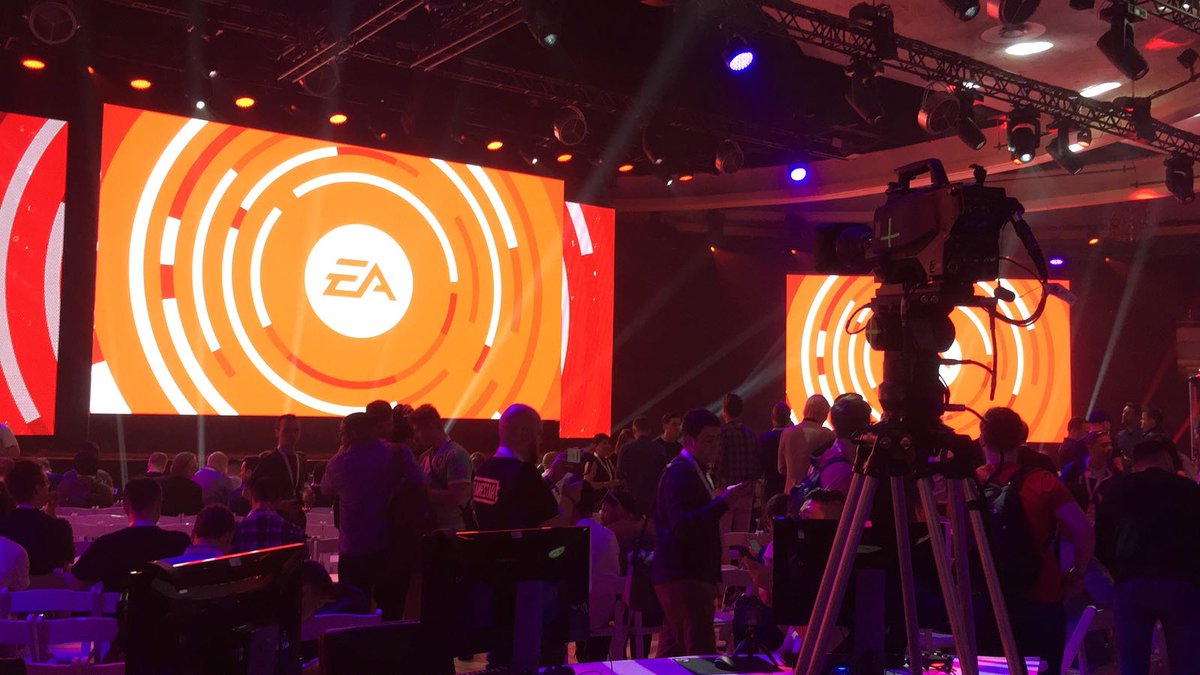 Solidanim's tweet photo. Did you saw ? #E3 #ElectronicArts #augmentedreality #crazychallenge #placetobe #solidtrack https://t.co/8ScUFvaunl