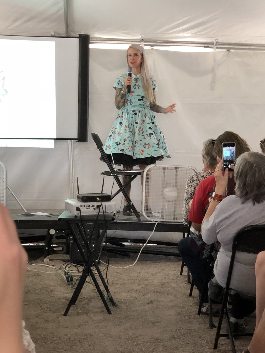 HappyCatsHaven's tweet photo. So excited to have @kittenxlady here to celebrate our grand opening! https://t.co/aSHEVQX4aZ