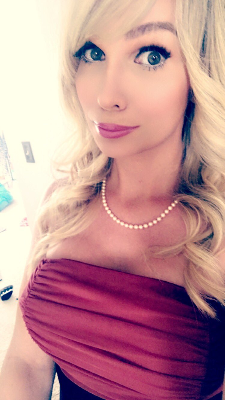 TW Pornstars - MrsKellyPierce. Twitter. Granny tranny can’t be without