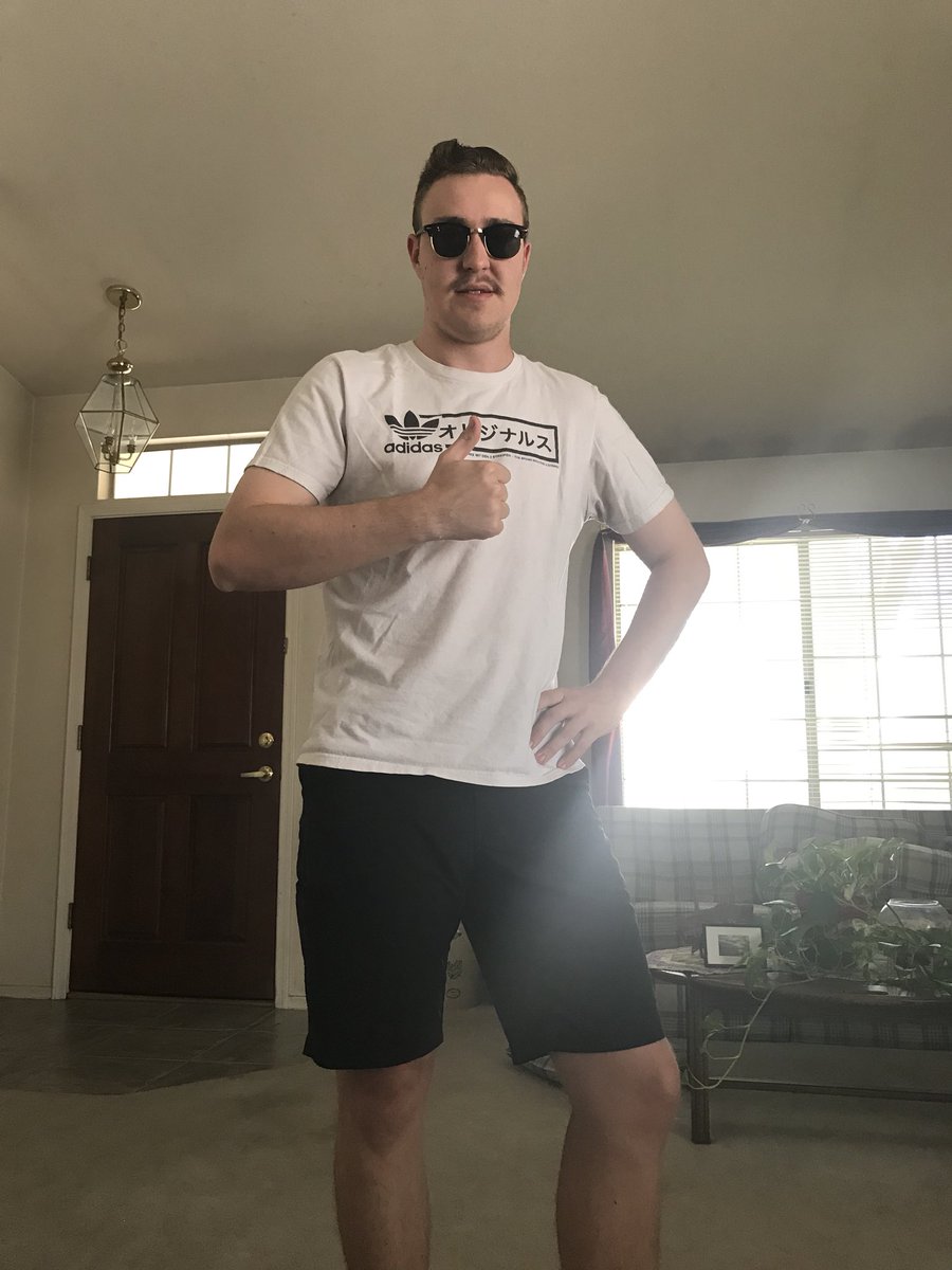 BigTucsonDad's tweet image. Who said right handed boys that are from suburban Arizona and that are pursuing a degree in Business Management with a minor in East Asian Studies and a certificate in Sports Management can’t wear sunglasses while inside of their parents house at 11 am 😏😘