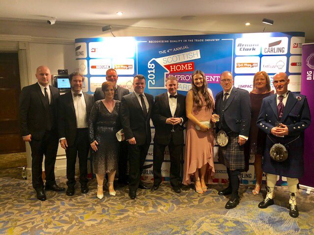 Saveheat_Group's tweet photo. The team at the Scottish Home Improvement Awards #SHIA2018 https://t.co/FqfuUDQIdQ