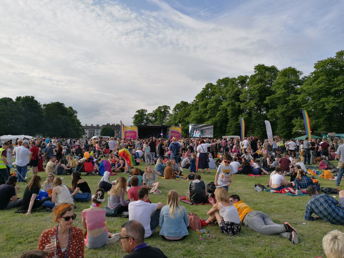 Ser_Levedad's tweet photo. #YorkPride2018 https://t.co/WFPCu5gGpj