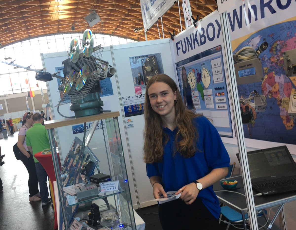 FUNKBOX_'s tweet image. Review - #FUNKBOX at #HAMRADIO 2018 incl. visit of some Winx #Cosplayers ;-)  #HAMRADIO2018