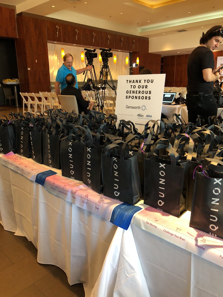 rivetrevolution's tweet photo. Having a great time at @womensalz #move4minds @Equinox LA 💜 working out, raising awareness and hanging with some LA movers and shakers 👍 https://t.co/A1aMwP3hdg