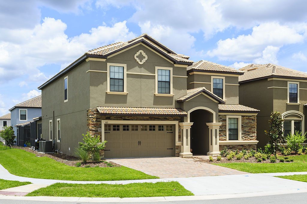 #UnitedStates #Iowa #Davenport  #8Bedrooms Sleeps - 18 #holidays #rentals #vacations #holidaylettings #home #LuxuryTravel #luxury #apartments #villa #trip #familytravel #travelnotebook #holidayrentals #travelgoals  #BookNow goholidaylets.com/United-States/…