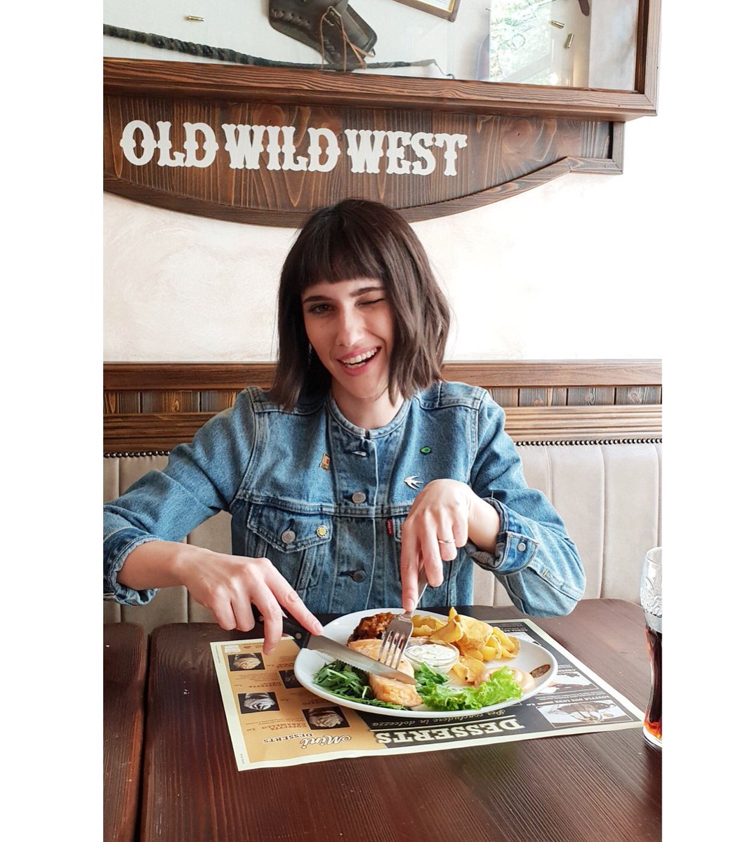lodocomello's tweet photo. Prove di danza finite!!!✌😅 ...Mi sa che ora mi servono un po' di proteine per riprendermi! 😋💃🏻 @oldwildwest #OWW #oldwildwest https://t.co/ce5IObZTm5