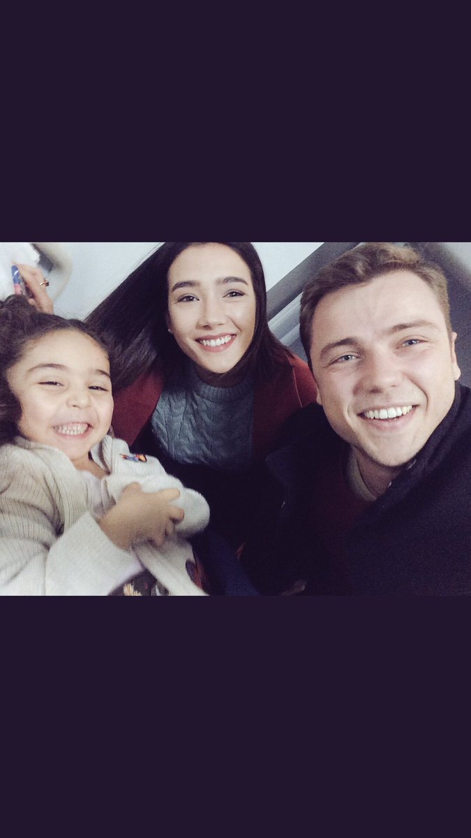 Elinizde ne varsa salin dörtlüleri ve bol rt yapın

HatrıBizdeSaklı YavBah