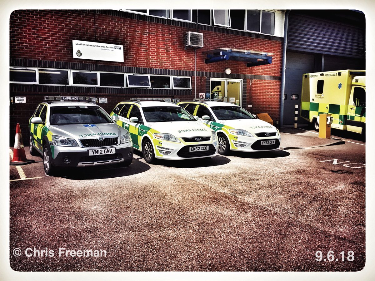 ChrisFr37890826's tweet photo. #SWASTIE @timwallace89 @paramedic_tom @swasFT @999bikeswast @PdStellaGlosPol @PDQuestGlosPol https://t.co/wSaLYRJ3Hk