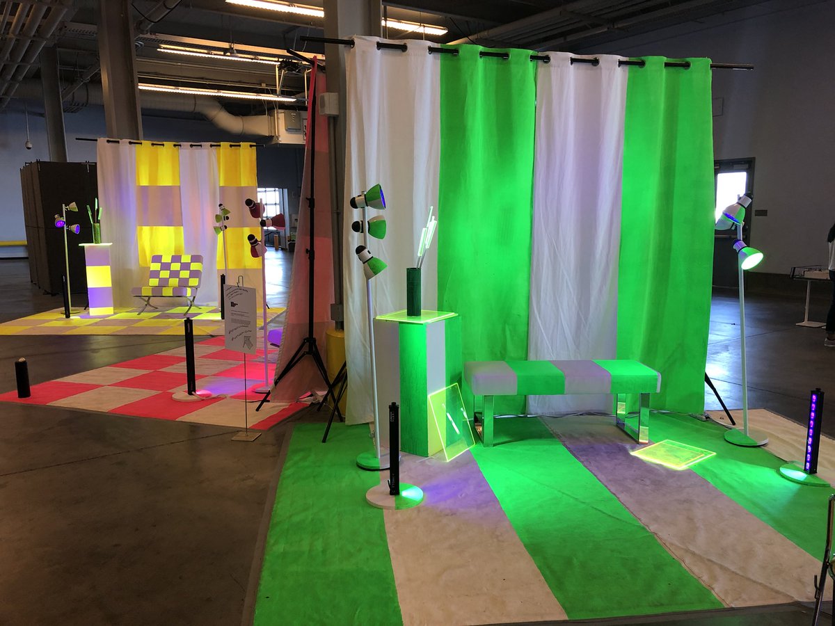 dawnzidonis's tweet photo. Natural Glow selfie installation dreamed up by the incredible designer, artist, entrepreneur @JD_Beltran and artist and creative director of the Color Factory @sfdesignweek Design Hub @ Pier 27 @leahrosenberg https://t.co/atdrTDKlTa