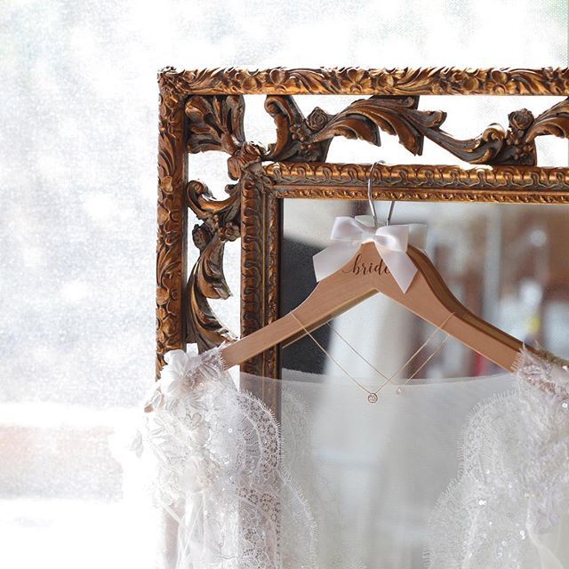 BlackLabelDecor's tweet photo. Lace, diamonds and bows. Does it get any better than this? Nope! 
Photo @marakulinaphoto 
Bridal jewelry @amyobridal @amyojewelry 
Hanger #blacklabeldecor https://t.co/TbAfkzcvJu https://t.co/4LbEsoKE9k