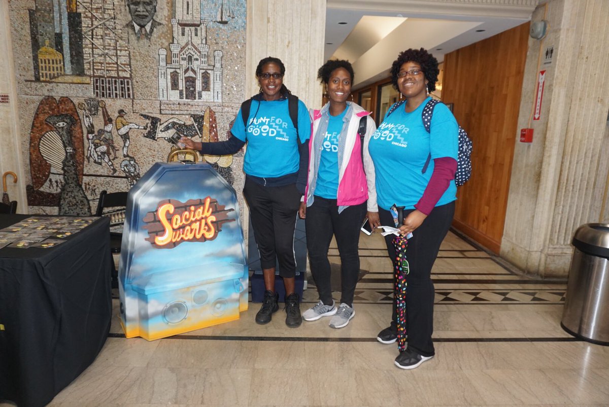 SocialWorks's tweet photo. Thanks for having us be apart of spreading the good today during the #HuntforGood Scavenger Hunt, @thesimplegood! We had a blast and we’re super excited that people were able to learn a bit about @DuSableMuseum today! #huntforgood #thesimplegood #dusablemuseum https://t.co/E4fM40joUw