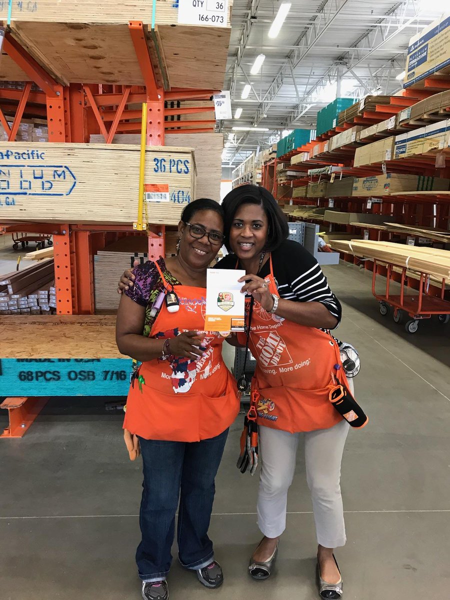 Lauren Harris tweet media