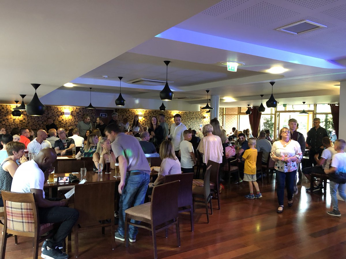 NewhallFC's tweet photo. Awards Night #1 is underway at Oaklands Village 🏆⚽️🔵⚪️🔵 https://t.co/khbVJmut2u