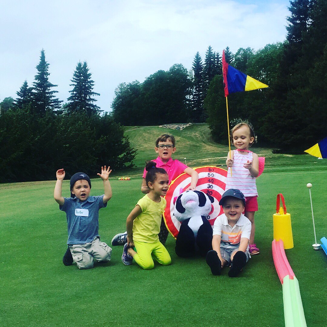 BelvedereGCC's tweet image. Early Birdies kicked off at Belvedere today! Such a blast! #belvederegcc #whyibelong #juniorgolf