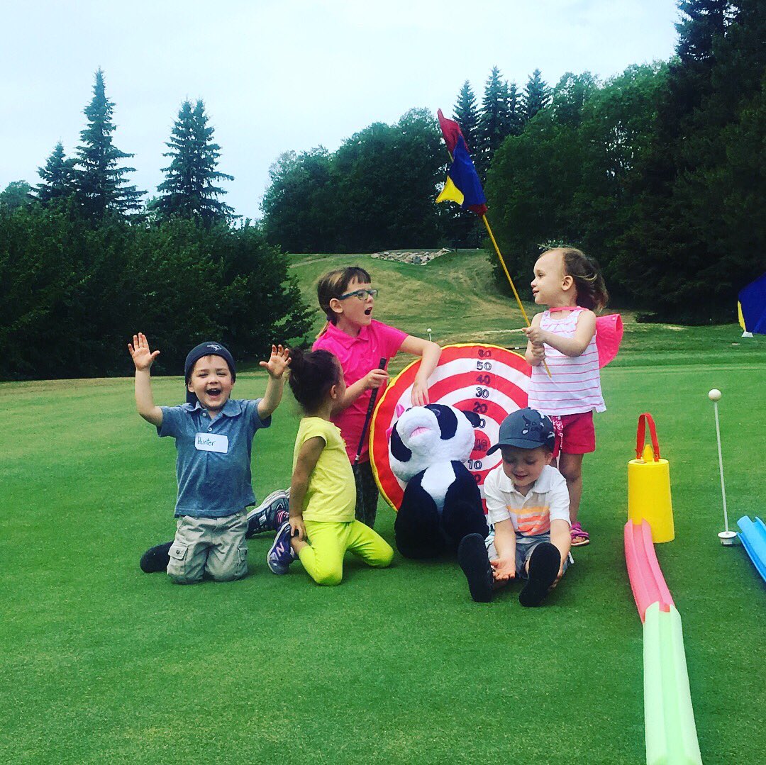 BelvedereGCC's tweet image. Early Birdies kicked off at Belvedere today! Such a blast! #belvederegcc #whyibelong #juniorgolf