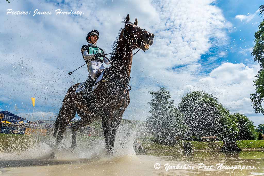 snapperjim's tweet photo. Day 3 from @BramhamPark #crackingday #crackingweather @Equi_Trek #Bramham #International #Horse #Trials #yplive @YPSport @LeeSobotYEP @GerardBinks @sdphotos1 @MadCowFudge @Bella_Astro #yorkshire @jeanmacquarrie @Wetherby_News #EBHT @BEventing @yorkshirepost @PimmsGB @Champagne_UK https://t.co/HPwcdfpzh6