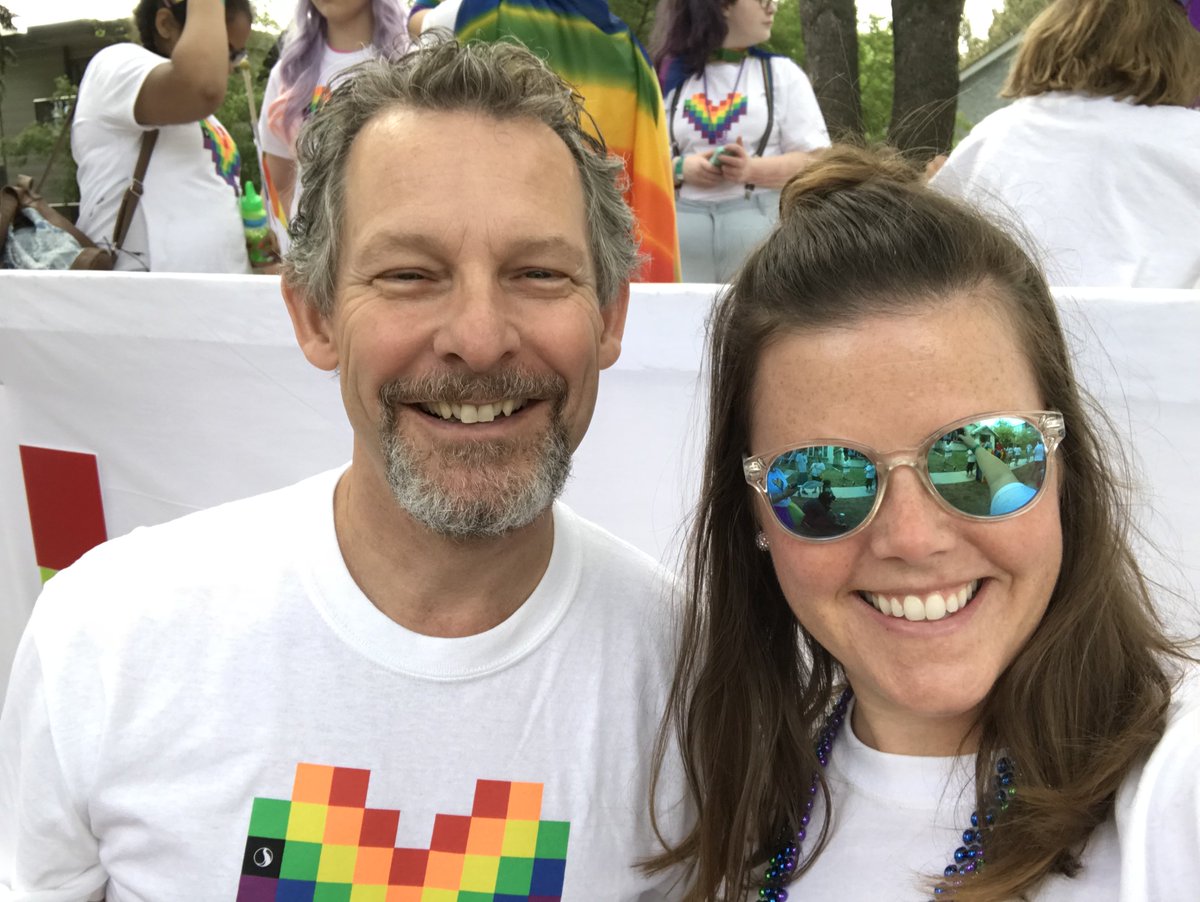 jessicabuckwold's tweet image. Proud to walk with my friends and colleagues! Pride 2018! @Stantec @shillington_k @YEGPride #StantecTogether #yegpride2018