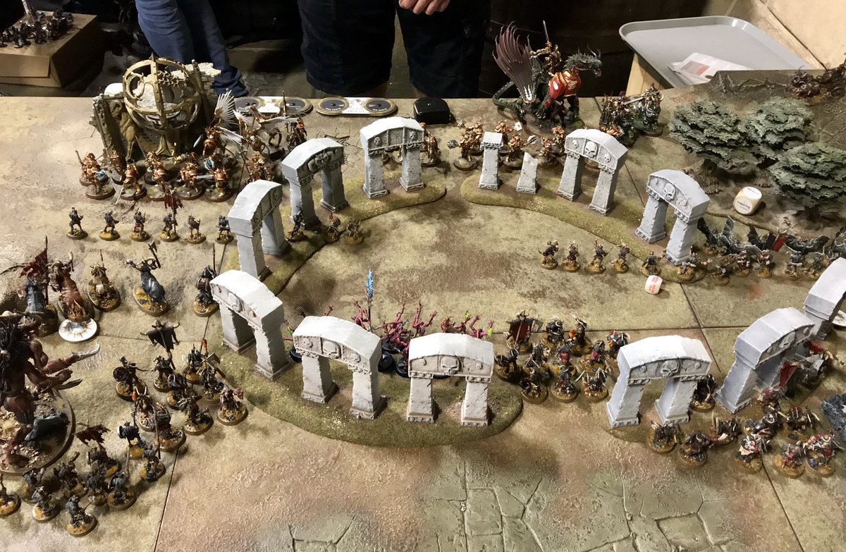 groje's tweet photo. The #Gortide finished 1st day of #HEAT3 with 2 losses and one major victory. 3 great games and opponents, super experience. Looking forward to tomorrow. Any recommendations for a relaxed pub? #AgeofSigmar https://t.co/IMHsVjp3mK