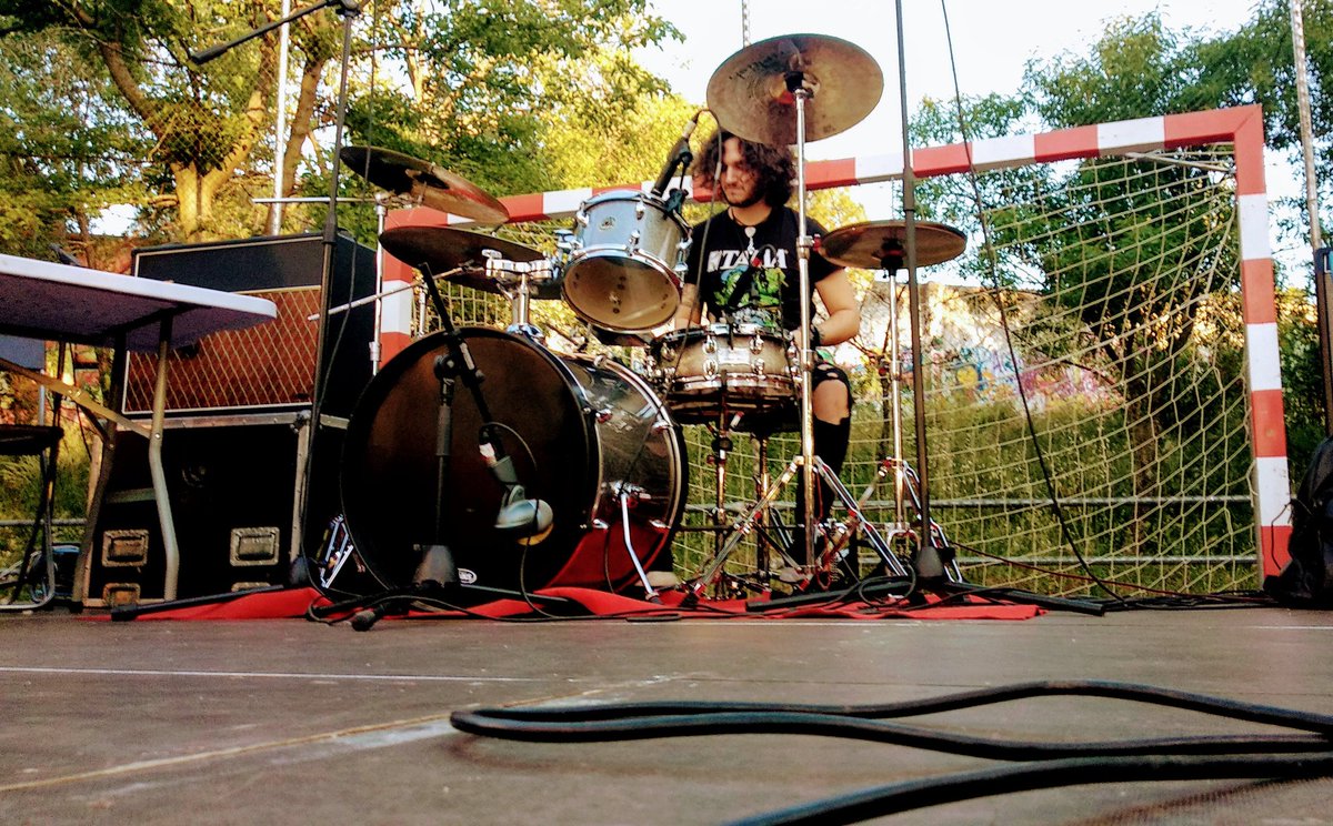 MasterClass de #Batería a cargo de <a href="/RiffnRollSchool/">RiffandRoll</a>