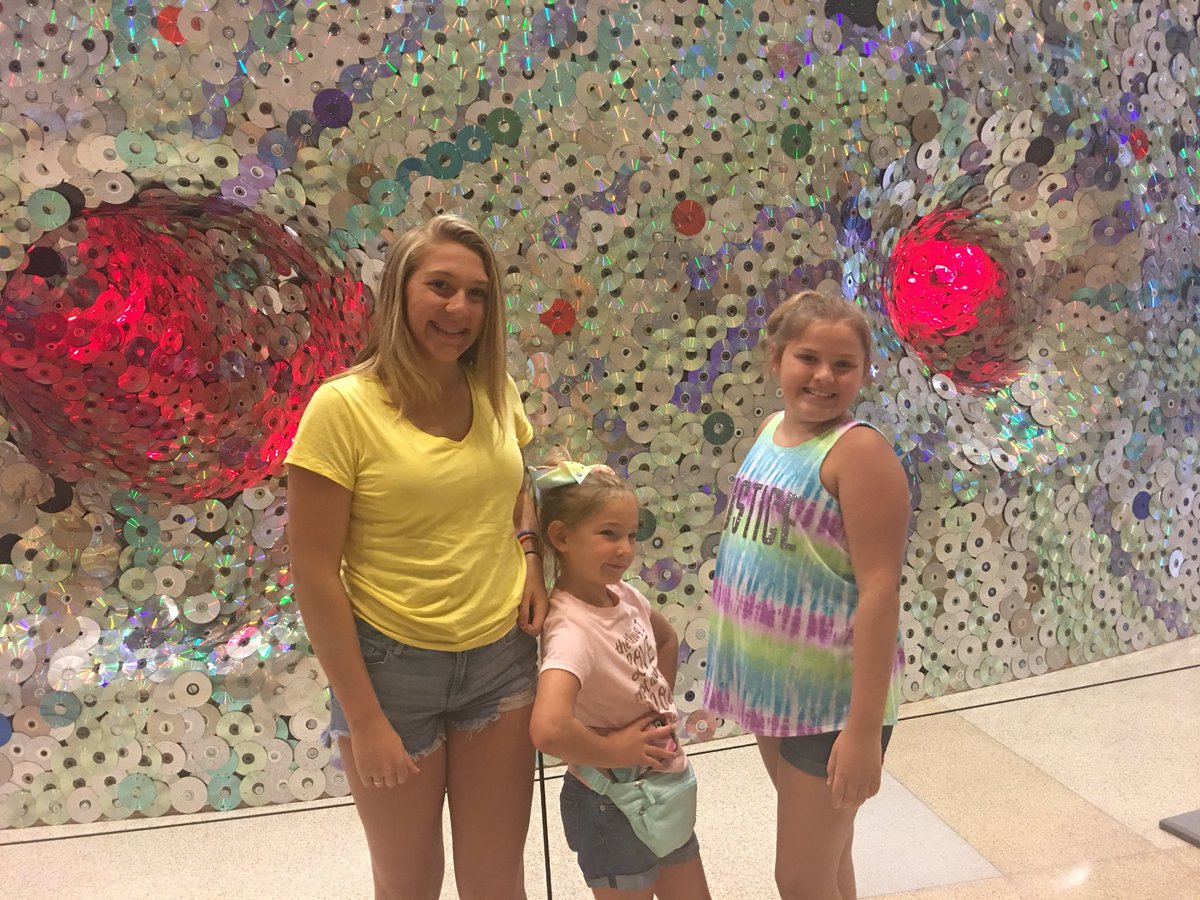 TrishaLEnnis's tweet photo. Summer fun and avoiding the downpour @IndianaMuseum #ISMHS @RobJenflannagan https://t.co/p1VGi9aRui