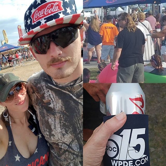 afraleyrealtor's tweet photo. Great Day 1 yesterday, we're ready for round 2!
#ccmf #2018 #mullet #usa #merica #countrymusicfestival #countrymusic #lukebryan #beach #gotmybootson #bootscootin #myrtlebeach #southcarolina #livemusic #coorslight #redwhiteandblue
#idontevenlistentocoun… https://t.co/lFCjvYyl4N https://t.co/n1MpgiPlaY