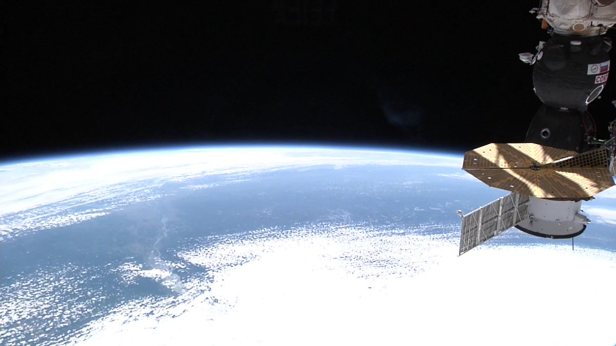 stcauderan's tweet photo. Vue d'ISS #ISS #issonlive #isslive @Space_Station @ISSonLive @fandeliss https://t.co/Fx3MFsZr4V
