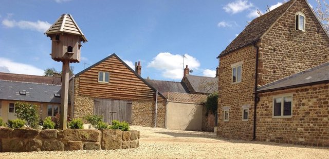 carocreativeuk's tweet photo. We’ve just launched a new website for a brand new fitness studio in Swacliffe, Banbury, Oxfordshire.

This project was started quite some time ago whilst the beautiful Oxfordshire barn was converted into the amazing Fit Barn!

https://t.co/aSqlk11Ldp https://t.co/WCMuTgoJgQ