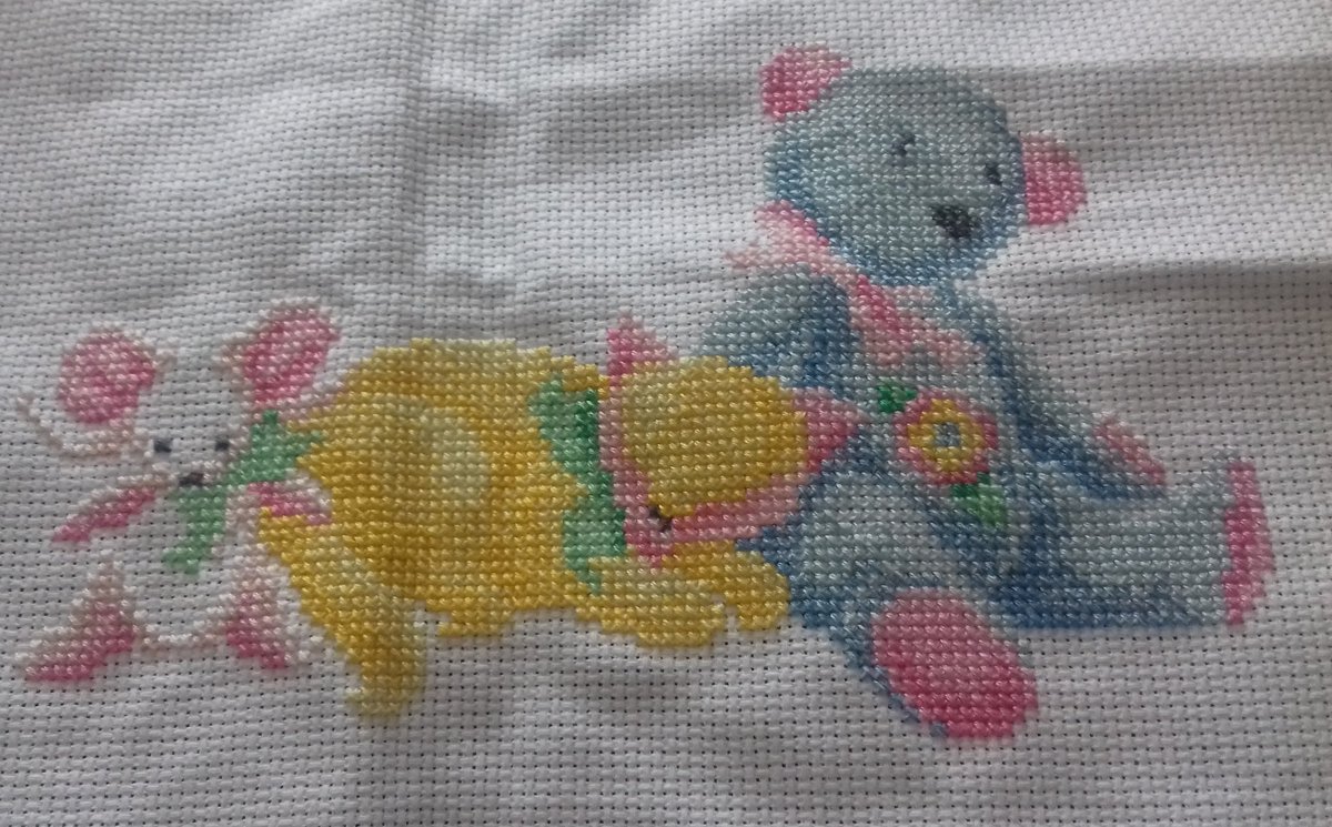 MyShiningstars_'s tweet photo. Update on the birth sampler I'm making ππ @ThisisDavina xx
#CrossStitch #BirthSampler #BabyBoy #Love https://t.co/ycBbA5Lumu