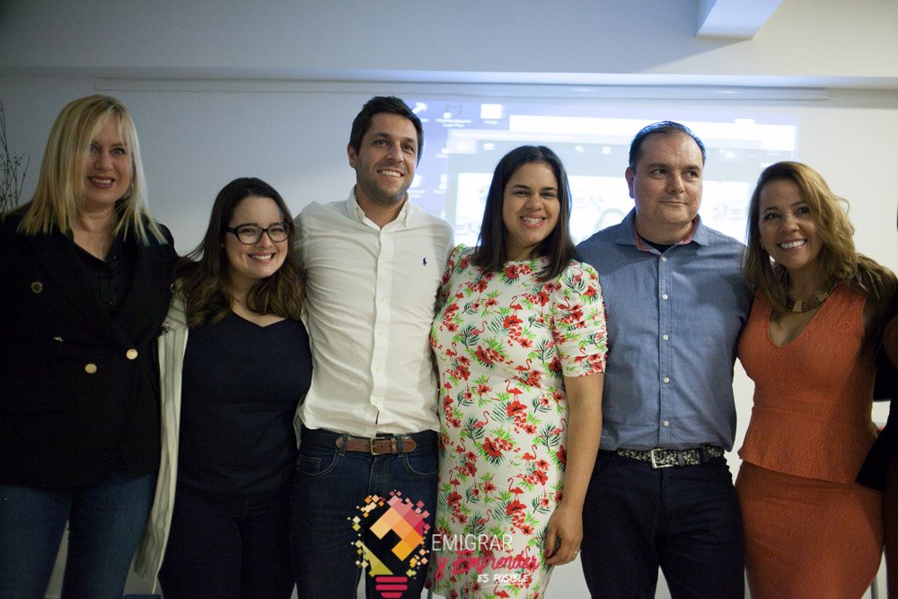 emigrayemprende's tweet photo. #Evento para #Emprendedores #Extranjeros y Nacionales creado por @rubdiazm @extranjeria20 31/05 #Madrid #EyE2018 #EmigraryEmprender #Foto @LeodavinciPro + #fotos --> https://t.co/myZjsc7A5D #emprender #emigrar #emprendedoras #networking #rubdiazm #ponencia #eventosmadrid https://t.co/EQberTyezm