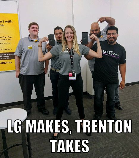 LGMICHELEROSSLG's tweet photo. Pushing LG G7 ThinQ LOGOs all day here at Sprint Cor Trenton, NJ! #Trenton #LGG7ThinQ #Life'sgood #G7PARTNERUP @LG4STRIEBE @SellWithLG https://t.co/Um2g8zzY1O