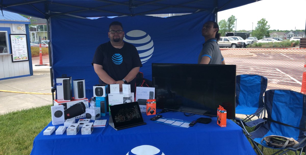 Chase Johnson (@biggjohnson2k) on Twitter photo Meat N’ Greet Car Show. West U and Paradise Pointe. Cool Cars and Cool Gear #AT&T #BoldNorthernPlains #winlocal #meatngreet <a href="/TrentMitchell16/">Trent Mitchell</a> <a href="/CarmenC1110/">Carmen Campbell</a> <a href="/ATTwithJose/">Jose Navarro</a> Meat N’ Greet Car Show. West U and Paradise Pointe. Cool Cars and Cool Gear #AT&T #BoldNorthernPlains #winlocal #meatngreet <a href="/TrentMitchell16/">Trent Mitchell</a> <a href="/CarmenC1110/">Carmen Campbell</a> <a href="/ATTwithJose/">Jose Navarro</a>