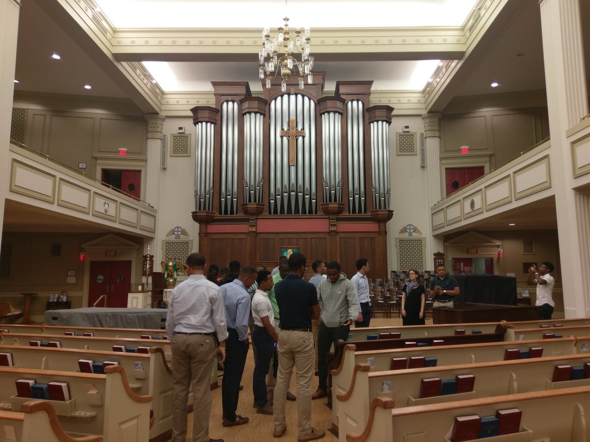 i4rc's tweet photo. "UNFINISHED BUSINESS"
A powerful message from Reverend Dr. Raphael Warnock, pastor at Ebenezer Baptist Church regarding Dr. Martin Luther King Jr's legacy. A special thank you to Rebecca, the church member who showed us a draft of the Emancipation Proclamation and Lincoln's pew! https://t.co/yKfV1EV0PF