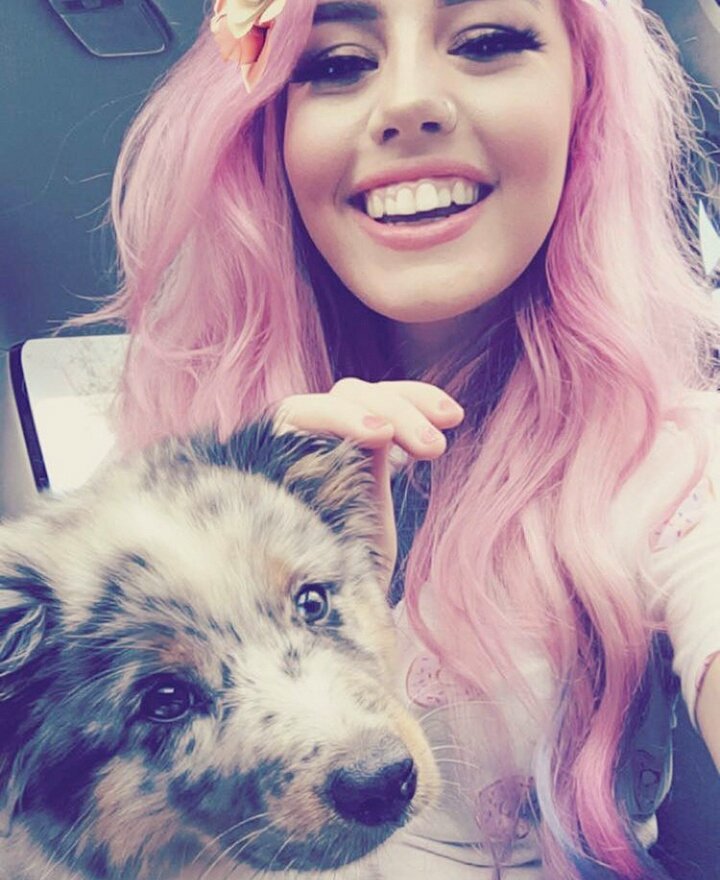 TheJoyceAndrews's tweet photo. Boba and myself wish everyone a JOYful Weekend 🌸🐶 https://t.co/TebjvMG5Rm