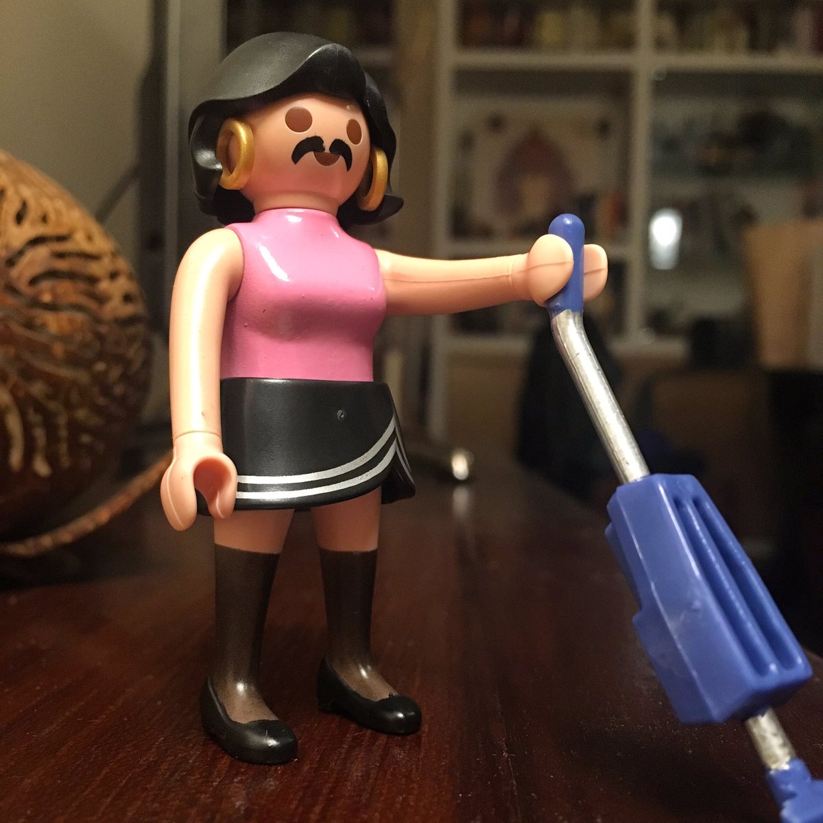 DesayunoDudas's tweet photo. He salido de compras y he acabado trayéndome a casa esta maravilla 😍 #IWantToBreakFree #Playmobil #playmogeneration https://t.co/0s8IEoN2AJ