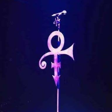 👉🏼The Prince Estate Official Website: Comprehensive ‘Discography’ Website Filled With Videos, Photos, More: princeestate.com 👈🏼